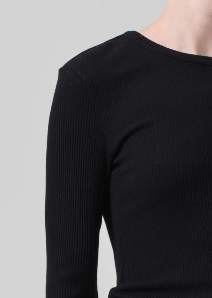Citizens Of Humanity Bina Crewneck In Black Women Tops