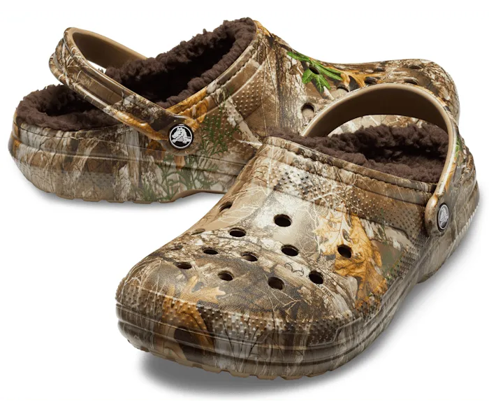 Classic Lined Realtree Edge Clog Chocolate Chocolate Women Crocs Clogs