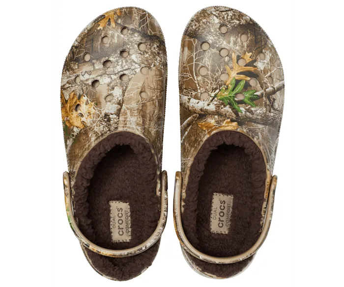 Classic Lined Realtree Edge Clog Chocolate Chocolate Women Crocs Clogs