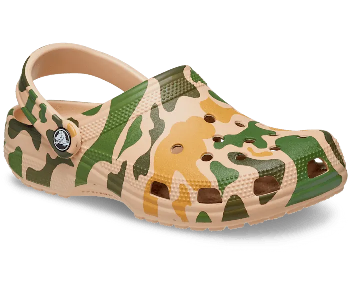 Classic Printed Camo Clog Chai Tan Men Crocs Clogs