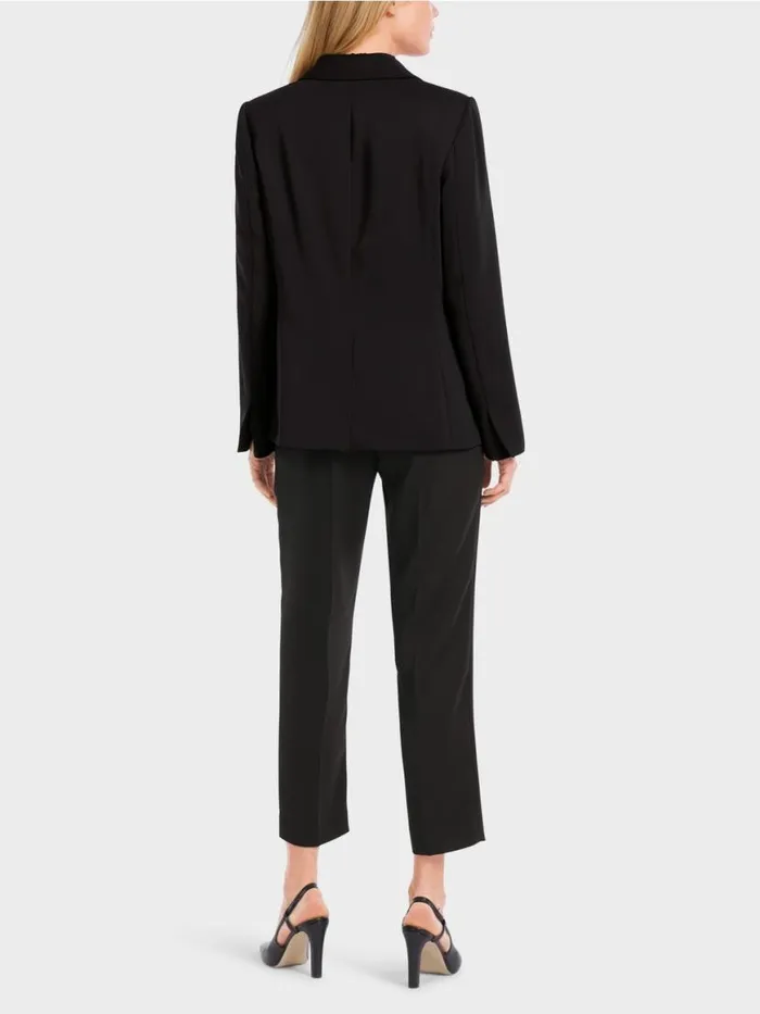 Damen Marc Cain Blazer Krpernaher Blazer Mit Bltenapplikation Black