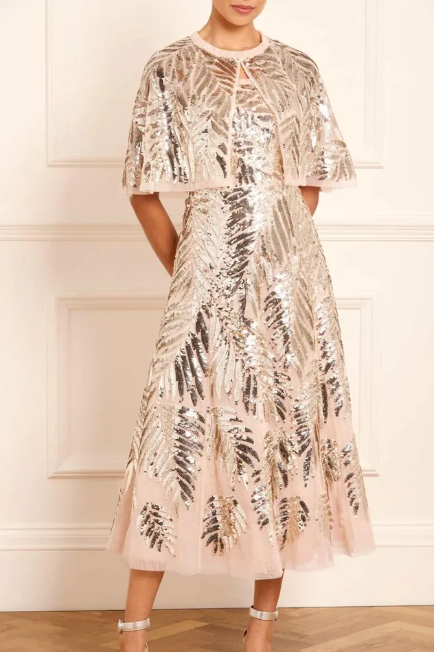 Feather Sequin Short Open Cape Beige Women Needle and Thread Capes