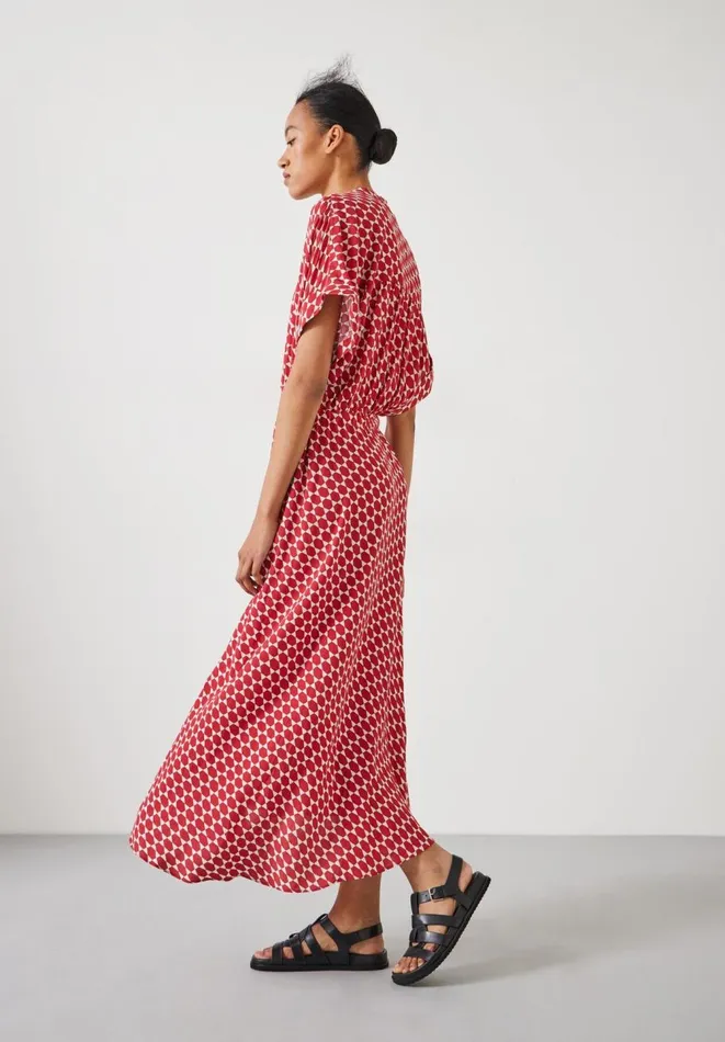 Hush Dresses Women Keisha Relaxed Maxi Shirt Dress Geo Star Red Hush Dresses Women Keisha Relaxed Maxi Shirt Dress Geo Star Red