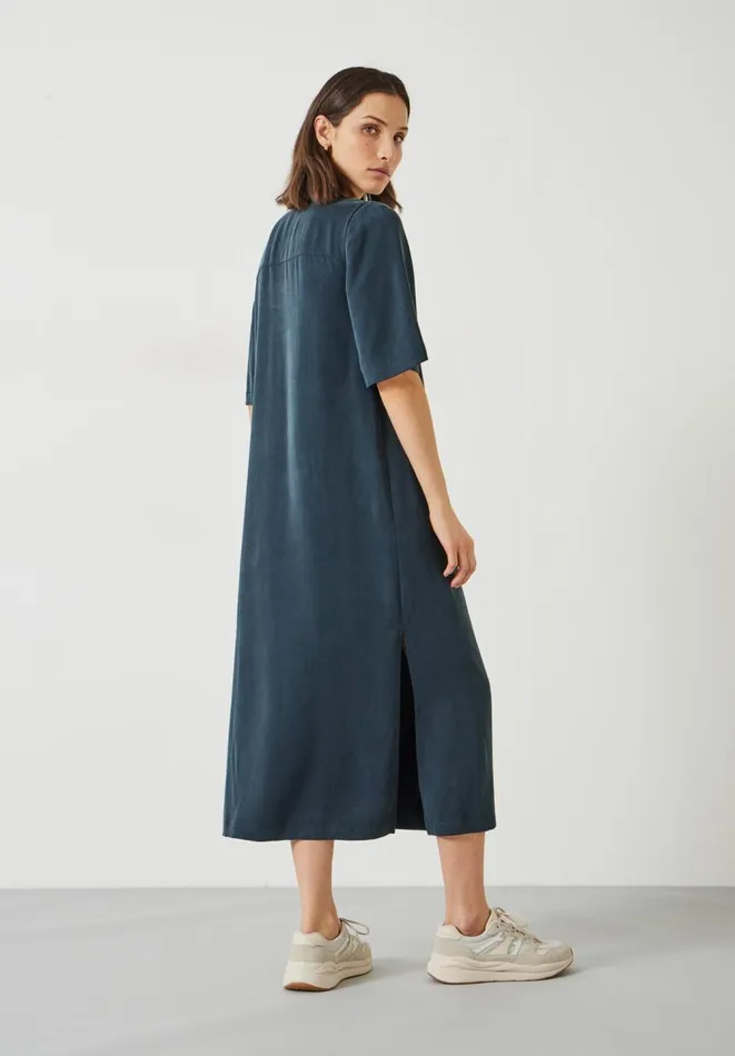 Hush Dresses Women Reyna VNeck Midi Dress Washed Black Hush Dresses Women Reyna VNeck Midi Dress Washed Black