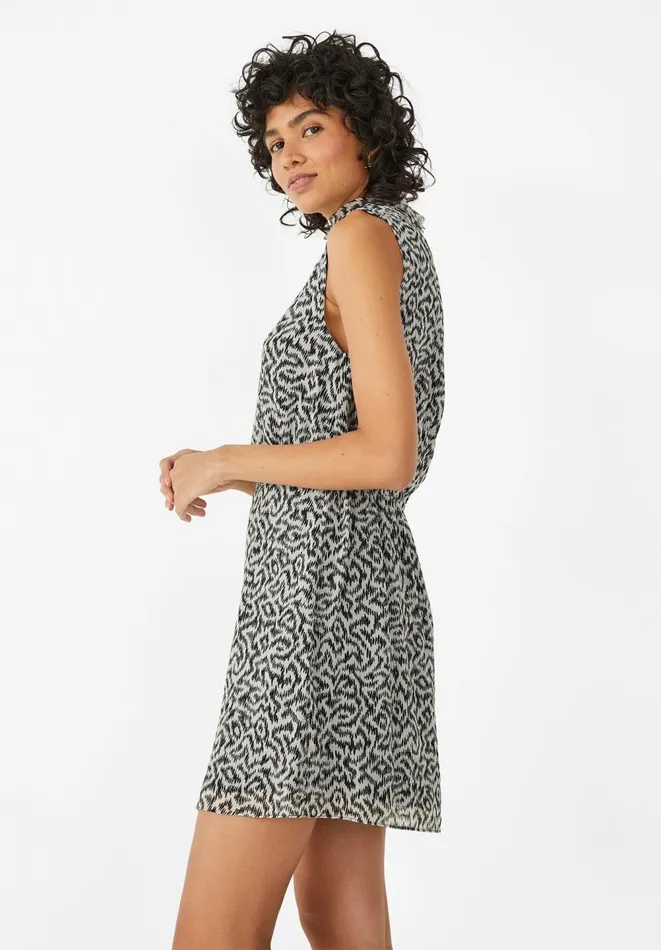 Hush Dresses Women Valentina Mini Dress Abstract Ikat 8211 Whiteblack Hush Dresses Women Valentina Mini Dress Abstract Ikat 8211 Whiteblack