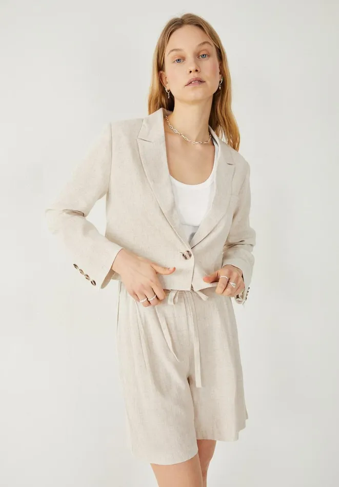 Hush Jackets and Coats Women Octavia Linen Blend Blazer Ecru