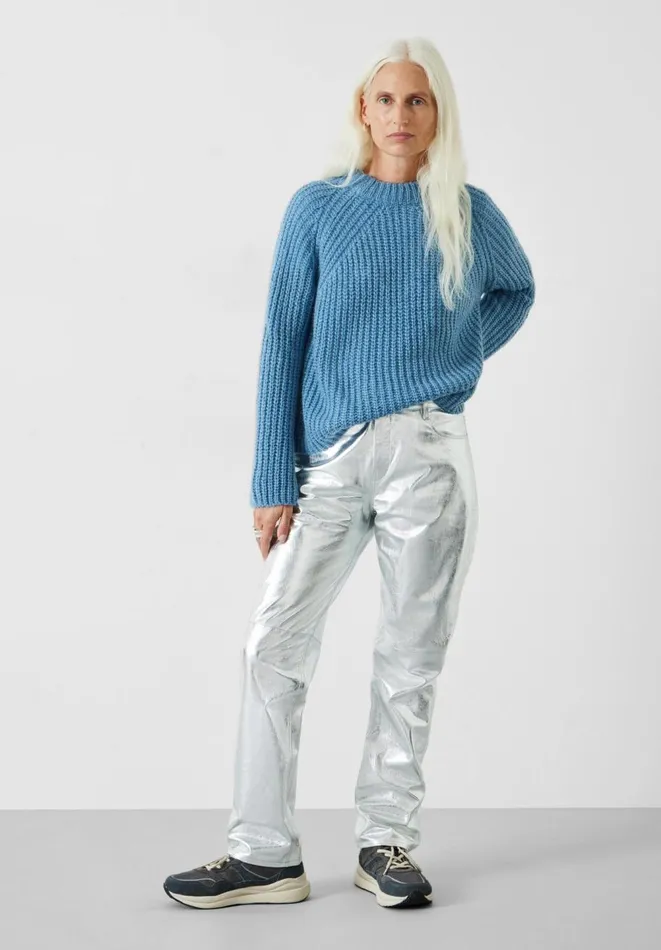 Hush Jumpers and Cardigans Women Freja Fluffy Crew Jumper Dusty Blue Hush Jumpers and Cardigans Women Freja Fluffy Crew Jumper Dusty Blue
