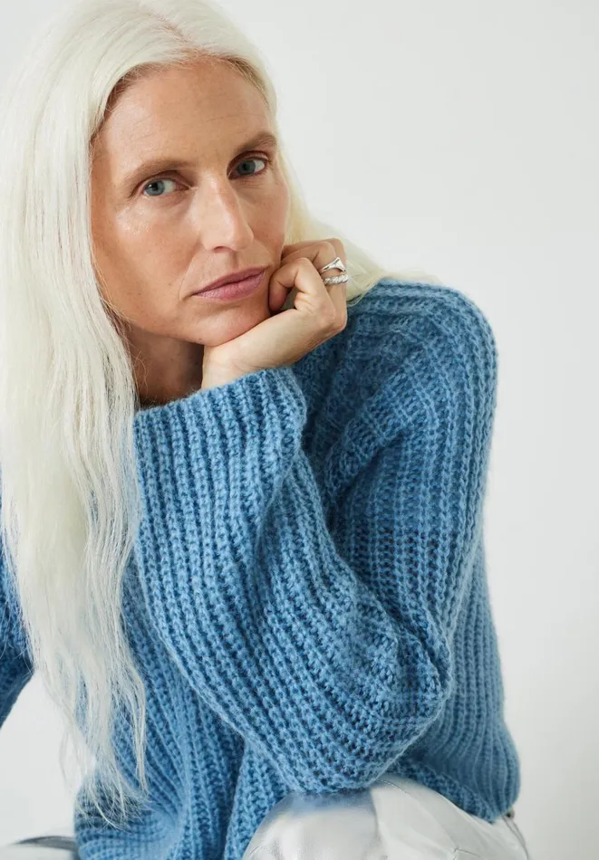Hush Jumpers and Cardigans Women Freja Fluffy Crew Jumper Dusty Blue Hush Jumpers and Cardigans Women Freja Fluffy Crew Jumper Dusty Blue