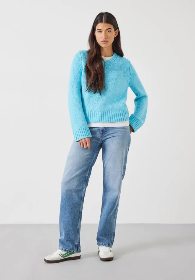 Hush Jumpers and Cardigans Women Marra High V Neck Knitted Jumper Light Blue Hush Jumpers and Cardigans Women Marra High V Neck Knitted Jumper Light Blue