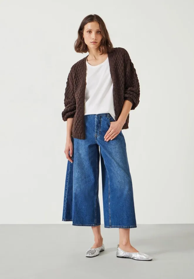 Hush Jumpers and Cardigans Women Mischa Textured Cardigan Chocolate Hush Jumpers and Cardigans Women Mischa Textured Cardigan Chocolate