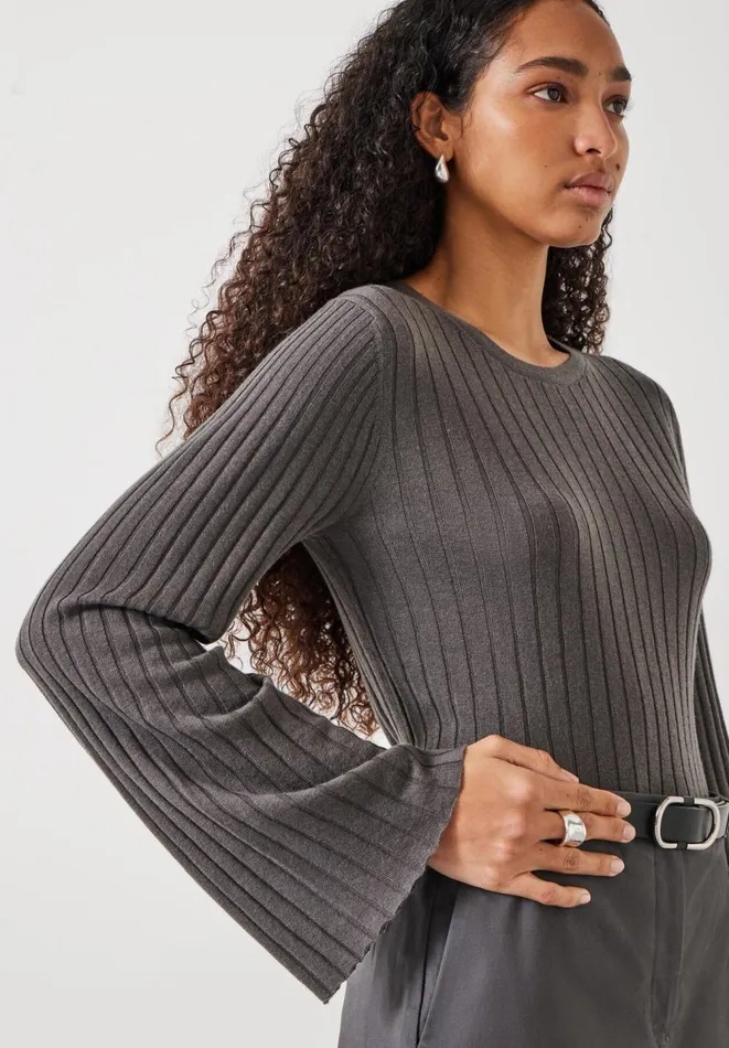 Hush Jumpers and Cardigans Women Zelda Fluted Sleeve Rib Wool Blend Jumper Slate Hush Jumpers and Cardigans Women Zelda Fluted Sleeve Rib Wool Blend Jumper Slate