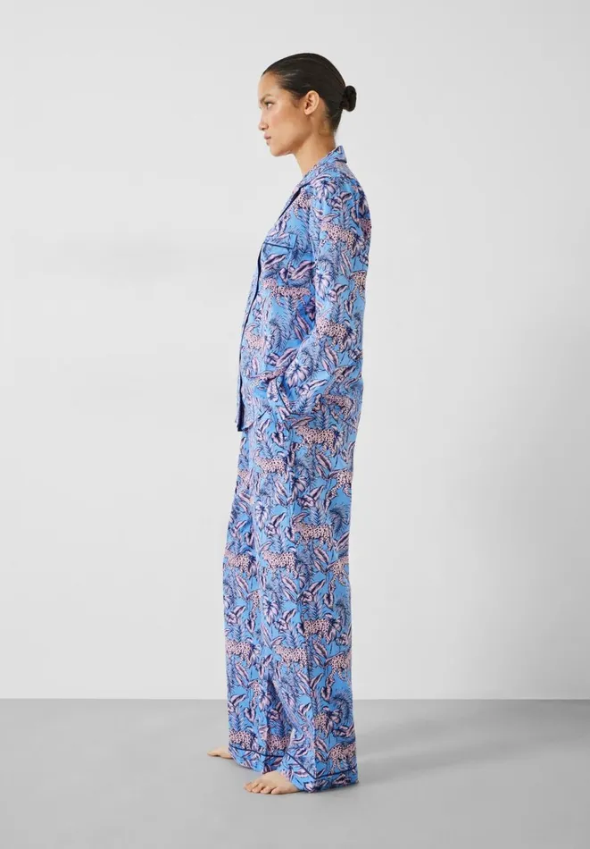 Hush Pyjamas and Nightwear Women Isla Printed Cotton Pyjama Set Jungle Leopard Pinkblue Hush Pyjamas and Nightwear Women Isla Printed Cotton Pyjama Set Jungle Leopard Pinkblue