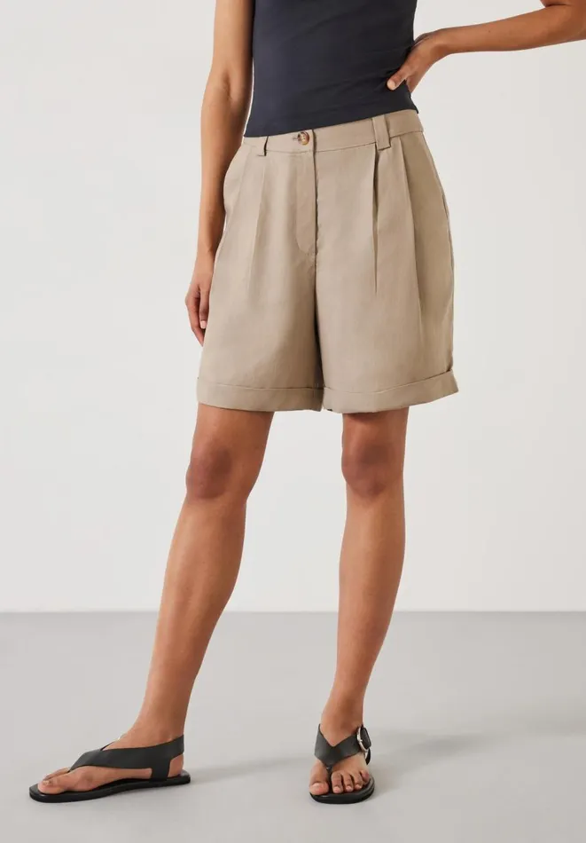 Hush Shorts Women Juniper Relaxed Tailored Shorts Caramel Hush Shorts Women Juniper Relaxed Tailored Shorts Caramel
