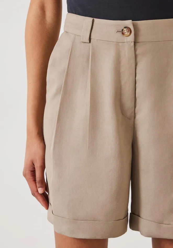 Hush Shorts Women Juniper Relaxed Tailored Shorts Caramel Hush Shorts Women Juniper Relaxed Tailored Shorts Caramel