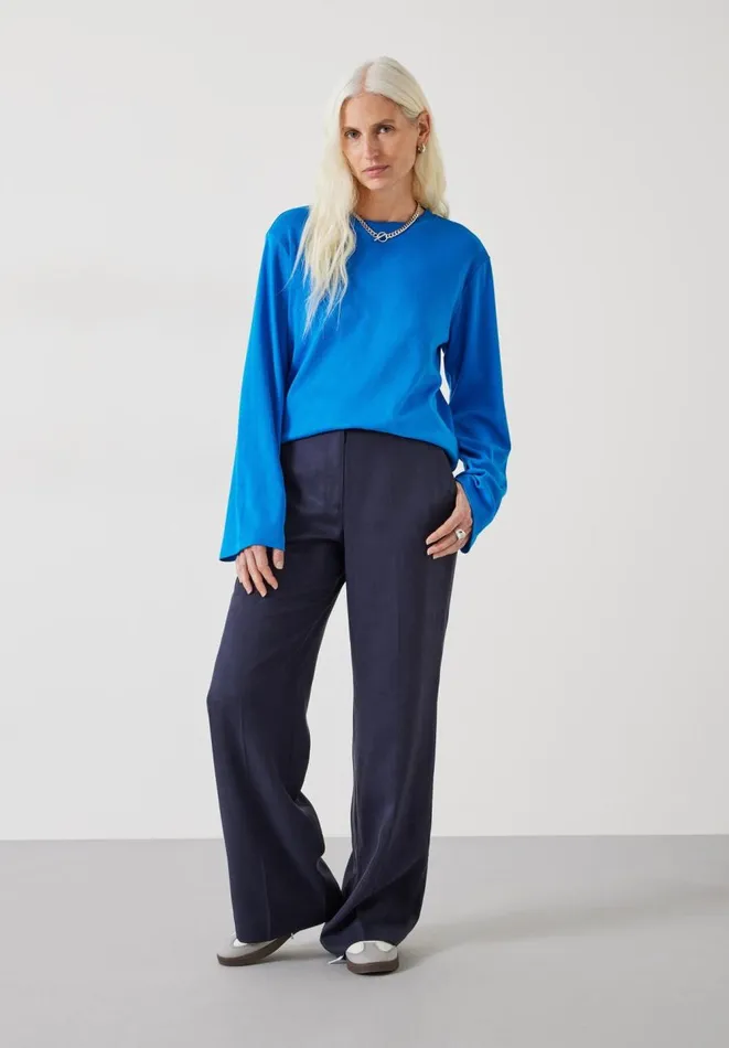 Hush Sweatshirts and Hoodies Women Kai Cotton Column Sleeve Top Bright Blue Hush Sweatshirts and Hoodies Women Kai Cotton Column Sleeve Top Bright Blue