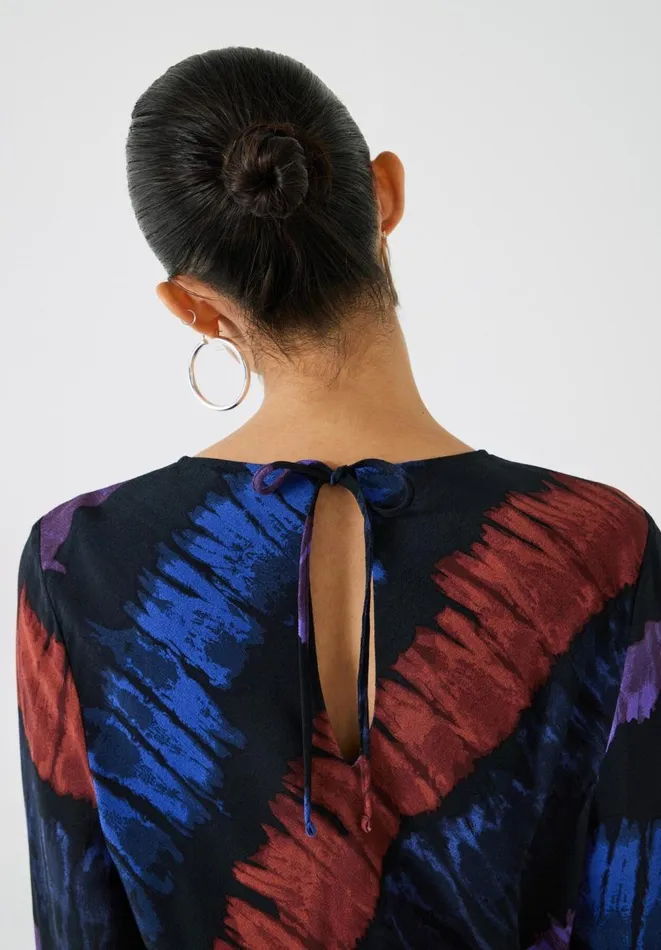 Hush Tops and Tshirts Women Theia Printed Drape Top Tie Dye Stripes Hush Tops and Tshirts Women Theia Printed Drape Top Tie Dye Stripes