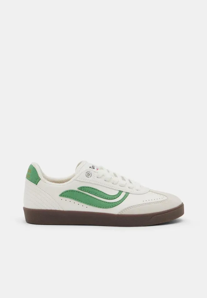 Hush Trainers Women Genesis GVolley Trainers Whitegreen