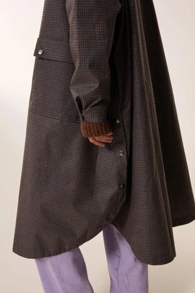 Jackets and Coats Women Leon and Harper Vannah Check Poncho Brown