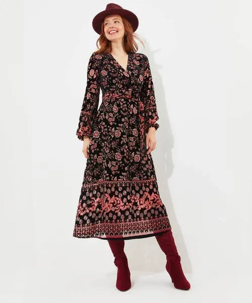 Joebrowns Dresses Apparel Dramatically Different Devore Dress Black