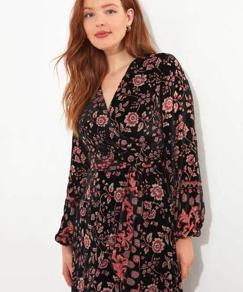Joebrowns Dresses Apparel Dramatically Different Devore Dress Black Joebrowns Dresses Apparel Dramatically Different Devore Dress Black