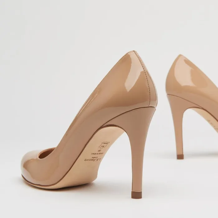 LKBennett Court Shoes Women Stila Beige Patent Leather Round Toe Courts LKBennett Court Shoes Women Stila Beige Patent Leather Round Toe Courts