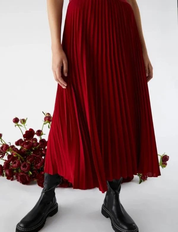 Marella Skirts Women Midi Skirt Red