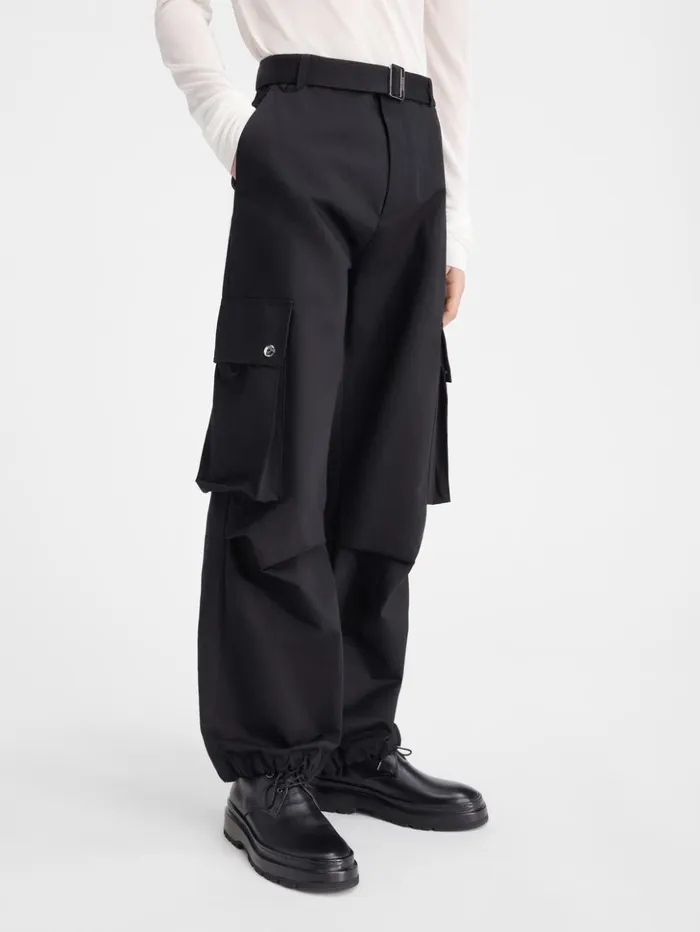 Men Trousers and Shorts JACQUEMUS The Cargo Pants Black Men Trousers and Shorts JACQUEMUS The Cargo Pants Black