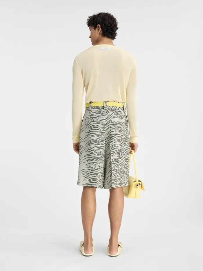 Men Trousers and Shorts JACQUEMUS The Navega Shorts Jacquard Mottled Zebra Black Men Trousers and Shorts JACQUEMUS The Navega Shorts Jacquard Mottled Zebra Black