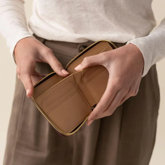 Nisolo Bags and Wallets Women Remi Zip Wallet Caramel Nisolo Bags and Wallets Women Remi Zip Wallet Caramel