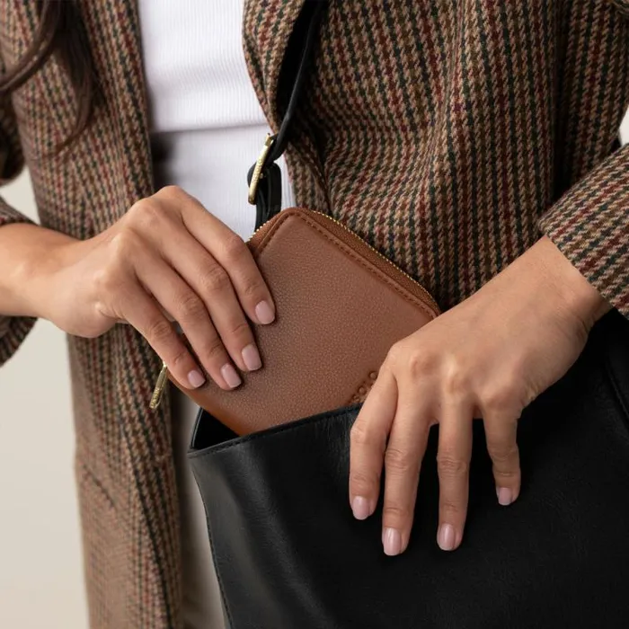 Nisolo Bags and Wallets Women Remi Zip Wallet Caramel Nisolo Bags and Wallets Women Remi Zip Wallet Caramel