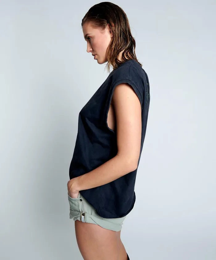 One Teaspoon Graphic Tees MOBLACK FIND YOUR WAY UNISEX TANK 8211 Women One Teaspoon Graphic Tees MOBLACK FIND YOUR WAY UNISEX TANK 8211 Women