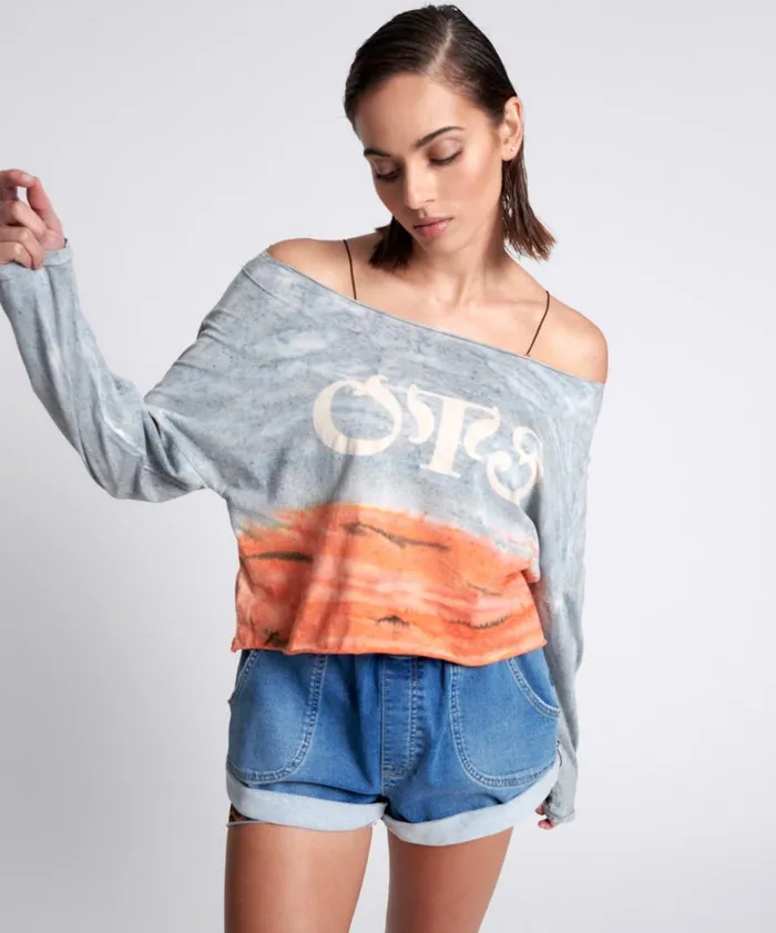 One Teaspoon Tops OTS ORGANIC RUMBLE CROPPED LONGSLEEVE TEE 8211 Women One Teaspoon Tops OTS ORGANIC RUMBLE CROPPED LONGSLEEVE TEE 8211 Women