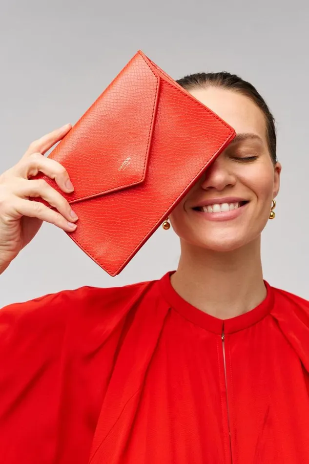 Oroton Clutches Women Mia Texture Clutch True Red