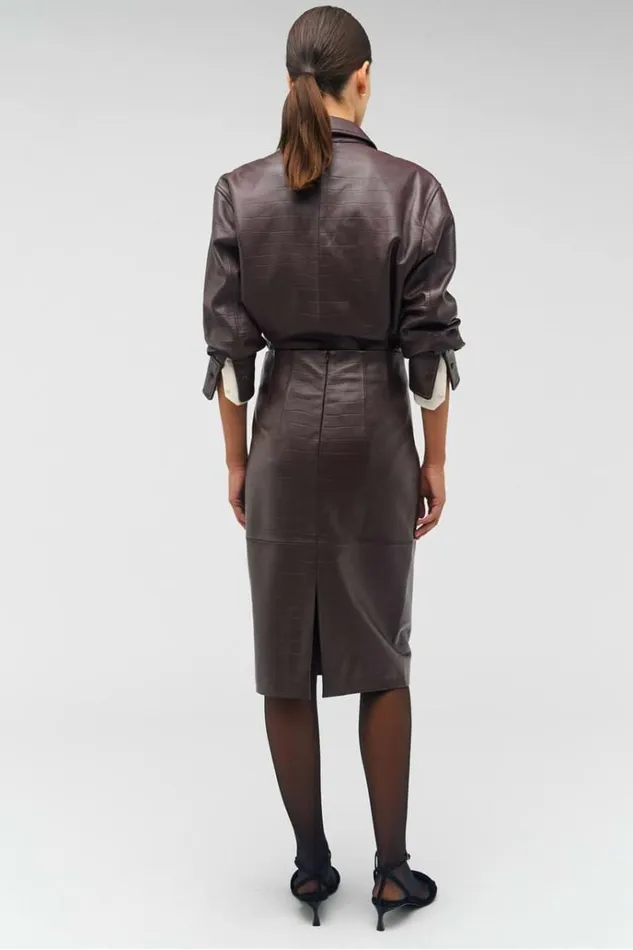 Oroton Skirts Women Embossed Croc Pencil Skirt Burgundy
