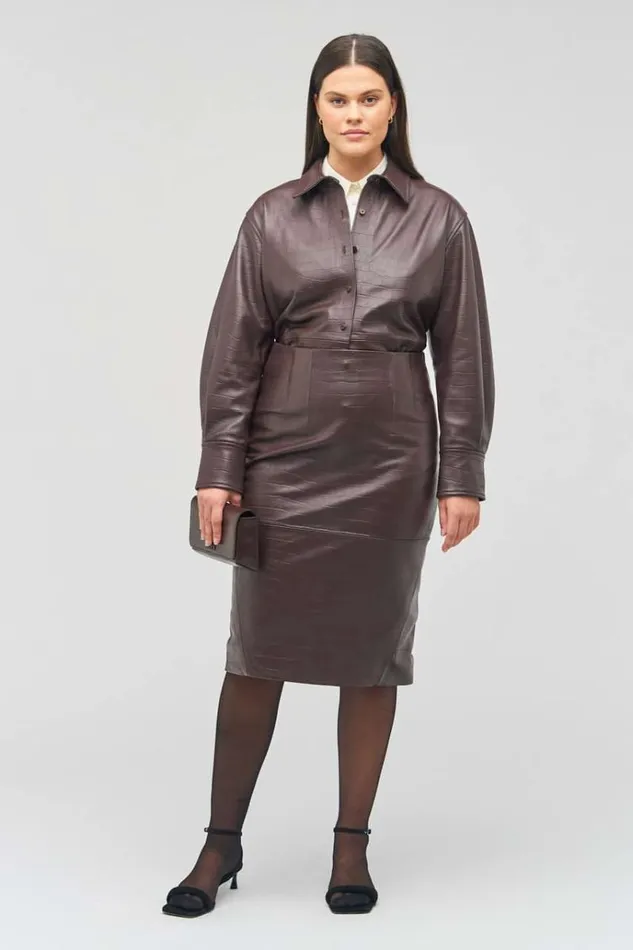 Oroton Skirts Women Embossed Croc Pencil Skirt Burgundy