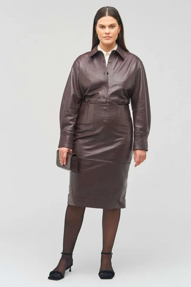 Oroton Suiting Women Embossed Croc Long Sleeve Overshirt Burgundy