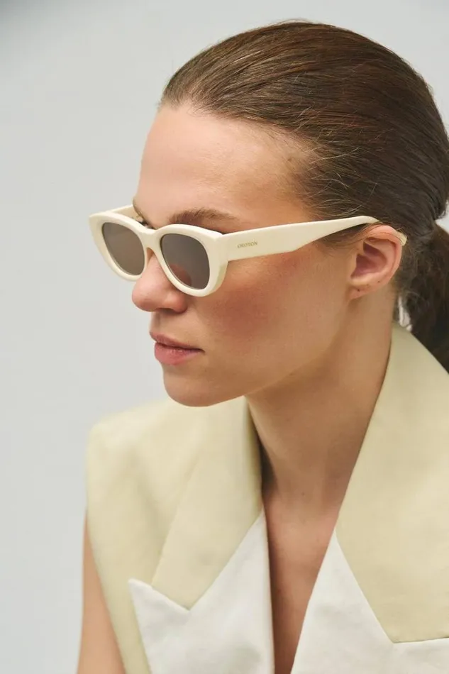 Oroton Sunglasses Accessories Nadja Sunglasses Cream