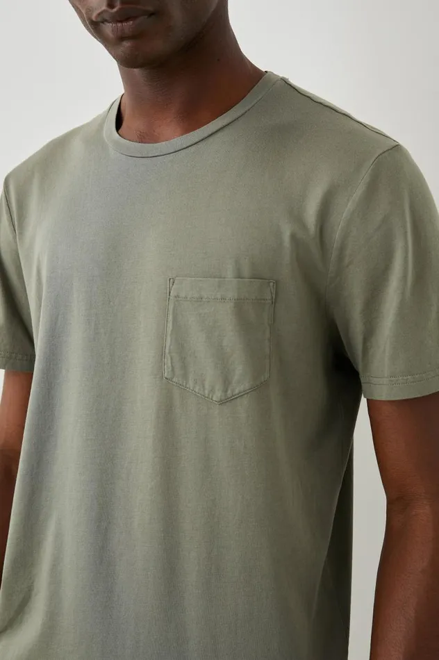 Rails TShirts and Thermals Men JOHNNY TSHIRT Olive