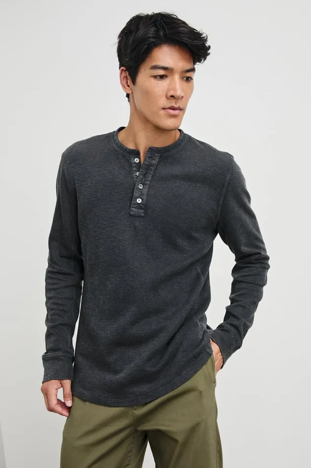 Rails TShirts and Thermals Men SOTO HENLEY Washed Black