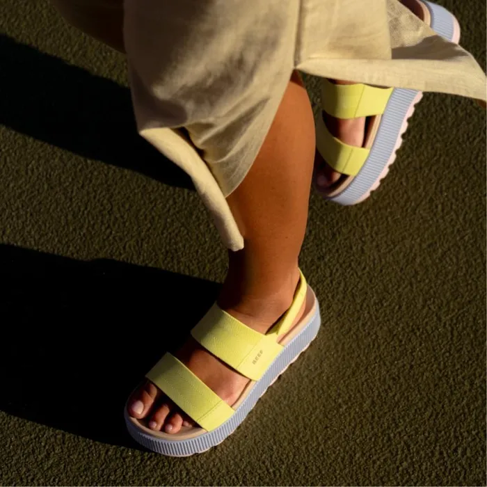 Reef Sandals Women Water Vista Higher Meringue Reef Sandals Women Water Vista Higher Meringue