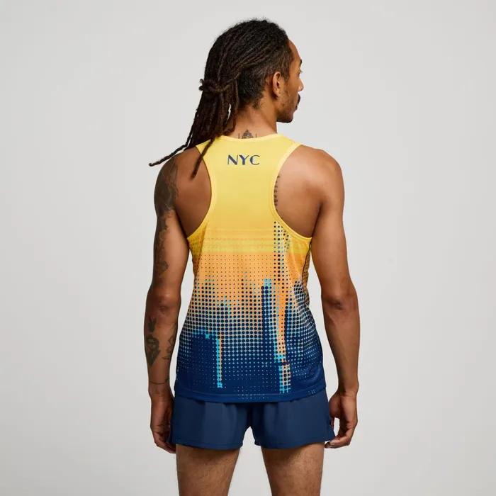 Saucony Tops Men Nyc Stopwatch Graphic Singlet New York 2024