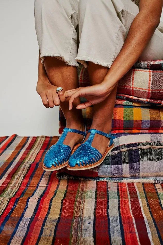 Shoes Women Leon and Harper Zapopan Shoes Blue