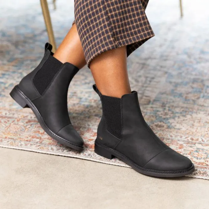 Toms Boots and Booties Charlie Boot Black Leather 8211 Women Toms Boots and Booties Charlie Boot Black Leather 8211 Women