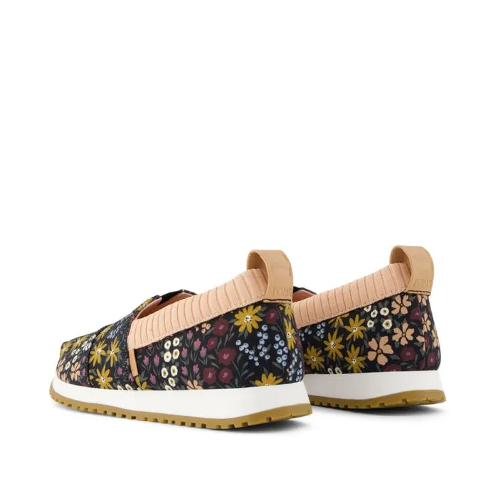 Toms Sneakers Resident Kids Sneaker Black Wildflowers 8211 Kids Toms Sneakers Resident Kids Sneaker Black Wildflowers 8211 Kids