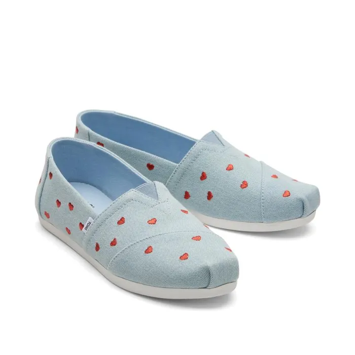 Toms TOMS Classics Alpargata Cloudbound Denim Embroidered Hearts 8211 Women Toms TOMS Classics Alpargata Cloudbound Denim Embroidered Hearts 8211 Women