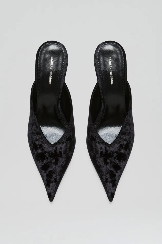 VELVET MULE 75 BLACK Shoes Scanlan Theodore Women VELVET MULE 75 BLACK Shoes Scanlan Theodore Women