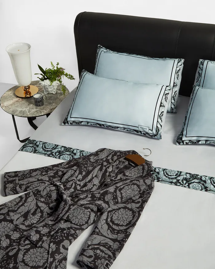 Versace Loungewear and Pajamas WomenMen Barocco Robe Print