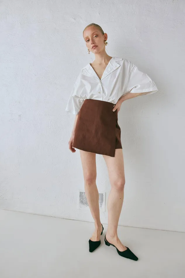 VRG GRL Cove Skort Chocolate Women Shorts VRG GRL Cove Skort Chocolate Women Shorts