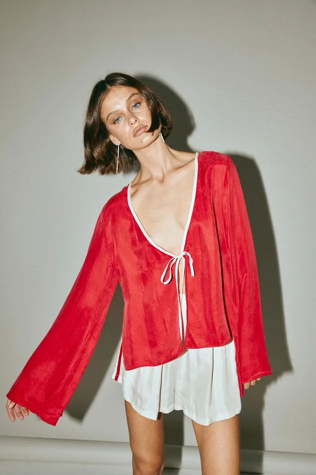 VRG GRL Moonscapes Top Chilli Women Long Sleeve VRG GRL Moonscapes Top Chilli Women Long Sleeve