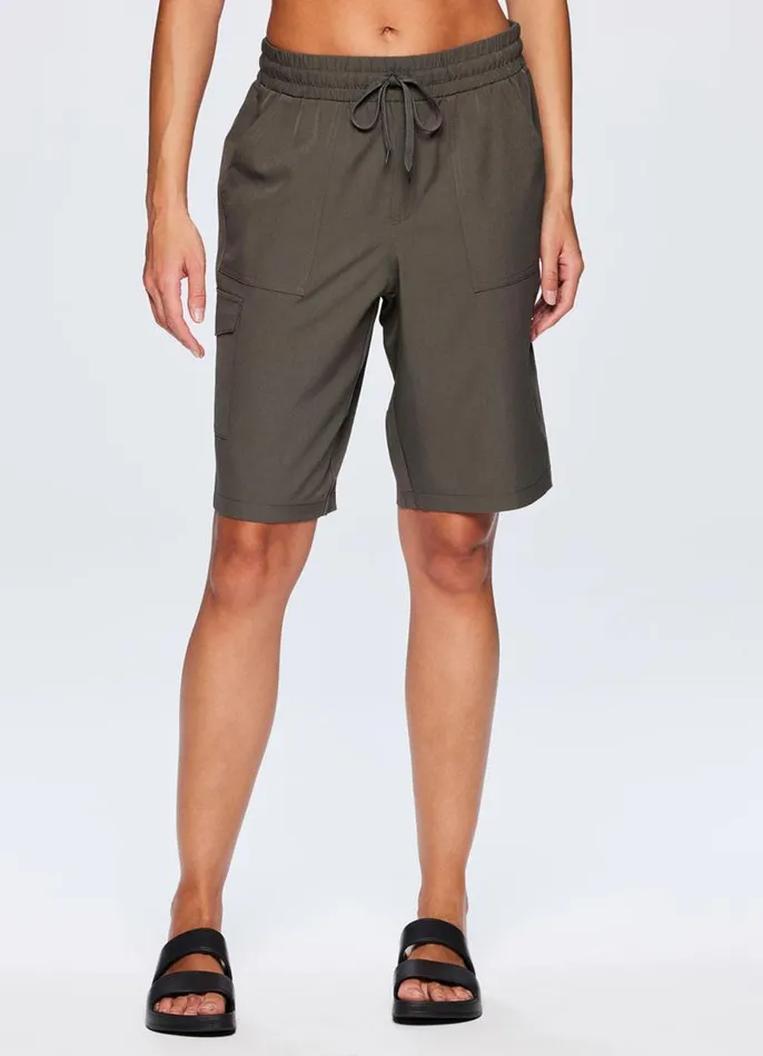 Women Ashokan Cargo Bermuda Short Olive RBX Active Shorts